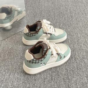 Zapatillas Casuales Estilo Coreano 2026 para Mujer, Zapatos Blancos de Suela Gruesa de Fábrica, Zapatos de Plataforma Combinables con Todo - Product Image 5