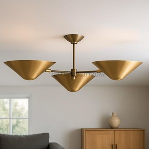 Lustre suspendu conique en laiton de style mid-century de luxe à 3 lumières, fait main, vintage, pour salle à manger et cuisine - Product Image 4