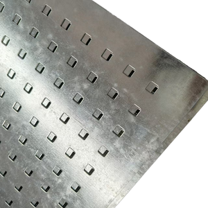 Tableros Perforados Industriales Personalizables y Duraderos HUANJI, Acero Inoxidable, Acero al Carbono, Resistentes al Fuego y al Agua - Product Image 2