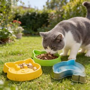 Ciotola per Cibo per Cani e Gatti in Plastica Spessa Stile Cartone Animato, Anti-Soffocamento, Antiscivolo, Anti-Ribaltamento - Produttore all'Ingrosso - Product Image 3