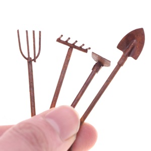 Ensemble d'outils de jardin miniatures en métal rouillé, 1.4 pièces, modèle pelle, râteau, fourche, pour maison de poupée 1:12, serre, aménagement de <span class=keywords><strong>mini</strong></span>-paysage - Product Image 5