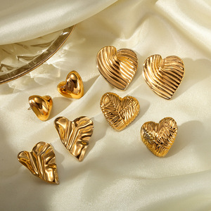 Ins Vintage 18K oro relleno brillante en forma de corazón pendientes No se decolora Acero inoxidable Irregular corazón <span class=keywords><strong>Stud</strong></span> pendientes mujeres 2025 - Product Image 2