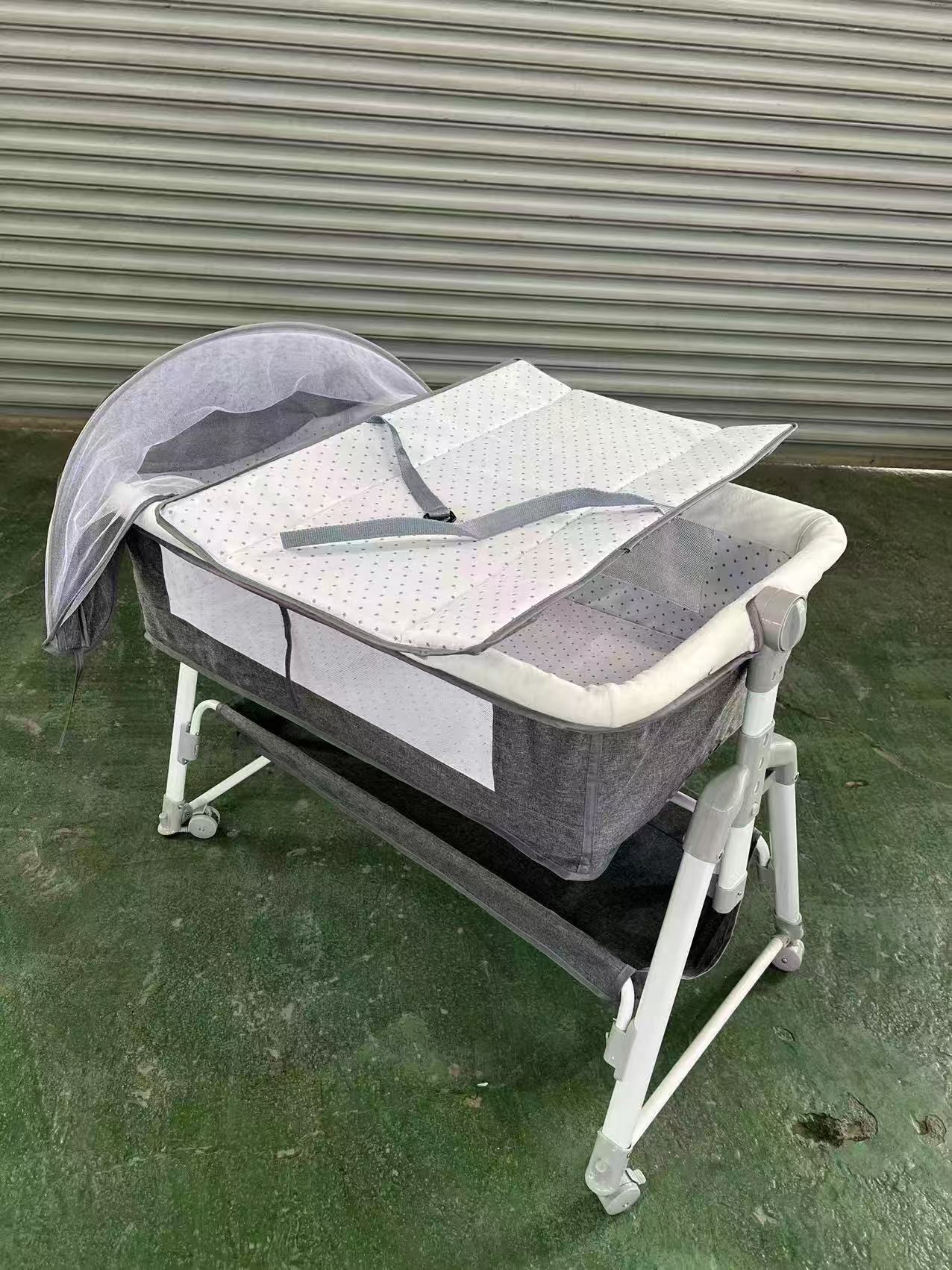 Grey +Urine table