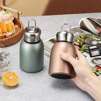 Mini gobelet isolé sous vide petite bouteille thermique en acier inoxydable thermos pour boissons chaudes et froides voyage 300ml
