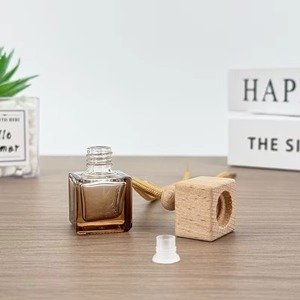 8ml Custom Mini Empty Car Perfume <b>Diffuser</b> Pendant Aroma Therapie Amber Square Glass Hanging Car Perfume <b>Diffuser</b> <b>Bottle</b> - Product Image 5