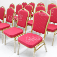 Chaise de banquet empilable en métal pour mariage, prix abordable, haute qualité, rouge, pour hôtels et événements