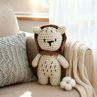 Crochet personnalisé Amigurumi Lion jouet doux Mini Lion hochet couette PP coton animal en peluche cadeau tricoté à la main en peluche pour bébé
