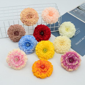 Flores de Crisantemo Artificiales Dongchen Crafts, 10 cm, Flores de Seda para Decoración de Bodas, Accesorios para Manualidades y Decoración del Hogar - Product Image 1