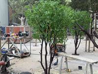 Großer Künstlicher Ficus-Baum für Innenräume, Dekorativer Großer Künstlicher Banyan-Baum, Künstlicher Glasfaserbaum für Außenbereiche