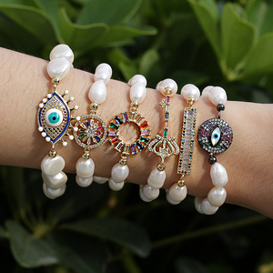 Bracciale di alta qualità placcato oro 18 carati con occhio di Allah, perla barocca d'acqua dolce naturale e mano di Hamsa, regalo per donna - Product Image 4