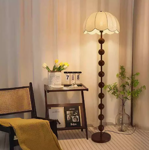 Lampadaire rétro en bois massif de style français, pour salon, canapé, ambiance décorative, chambre à coucher, protection des yeux, lampe de chevet sur pied - Product Image 3