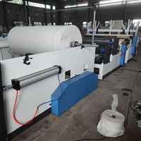 Machine de fabrication de papier toilette entièrement automatique et économique, machine de production de rouleaux de papier toilette jumbo