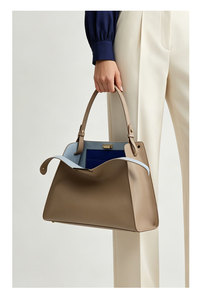 Bolsas Femininas de Luxo Leve Personalizadas de Alta Qualidade, Mesmo Estilo, Bolsas Tote de Grande Capacidade para o Dia a Dia - Product Image 2