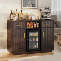 Buffet de bar à café de 55,1'' avec espace réfrigérateur et station de charge
