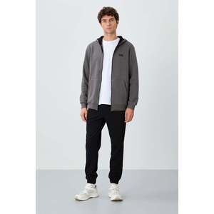 Pantalones Deportivos Negros para Hombre, Cintura Elástica, Corte Estándar, Casuales, Transpirables - Product Image 4