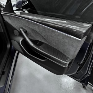 แผงประตูหน้ากลางคาร์บอนไฟเบอร์แห้งสำหรับรถยนต์รุ่น Model 3 Highland - Product Image 2