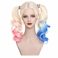 Nouvelle Arrivée Perruque de Cosplay Harley Quinn Suicide Squad de Haute Qualité, Perruque de Clown Bouclée Dégradée Rose Bleu avec Double Queue de Cheval