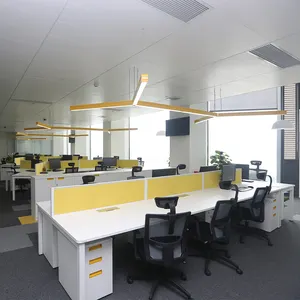 自定义大小呼叫中心分区办公室工作站打开屏幕办公桌可调铝支持腿绿色材料