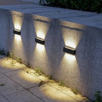 Lampu LED dekorasi taman, lampu dinding luar ruangan, lampu hangat, lampu luar ruangan, dekorasi taman, atas dan bawah bercahaya, 6LED, luar ruangan