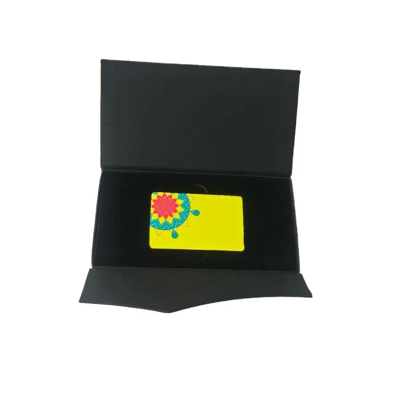 Benutzer definierte Logo Kraft papier Geschenk karte Box Falt verpackung Mitglieds karte Verpackung