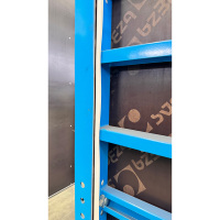 Système de coffrage modulaire pour colonnes en béton GF LICO PERI avec tirants pour projets de construction