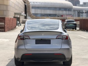 Tesla Model Y Performance 2024, voiture entièrement électrique, 5 places, SUV de luxe à vendre, SUV haute vitesse - Product Image 5