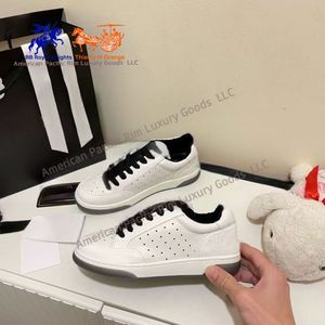 Chaussures de sport et de marche CC Air Cushion pour femmes et hommes – Baskets de mode lifestyle et course à pied - Product Image 3