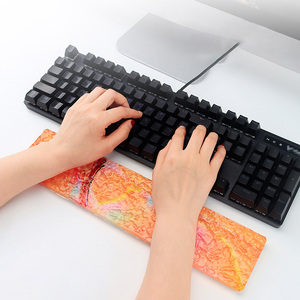 人間工学に基づいたスタンドアクセサリーホームオフィスサポートパッド水リップルアクリルキーボード手首残り - Product Image 3