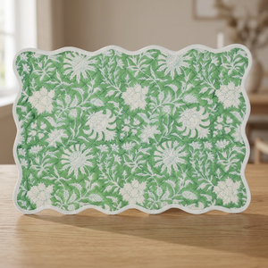 Mantel Individual Clásico de Tela Floral Verde Rectangular, Acolchado de Algodón con Borde Ondulado y Estampado de Flores - Product Image 3