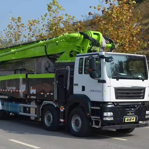 Pompe à béton montée sur camion Zoomlion 49X-6RZ 49m 287kw efficace pour la construction et la construction urbaine - Product Image 1