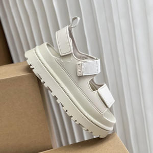 Sandales plates à plateforme réglables en cuir PU pour femmes, style décontracté d'été, inspirées des Uggs - Product Image 3