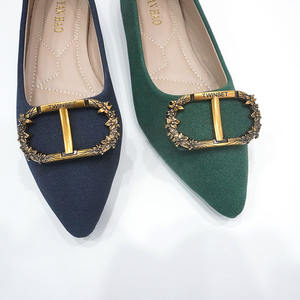 Scarpe basse da donna taglia 36-46 in pelle scamosciata a punta per l'estate autunno primavera-fibbia Slip-On <span class=keywords><strong>ballerine</strong></span> taglie forti leggere - Product Image 5