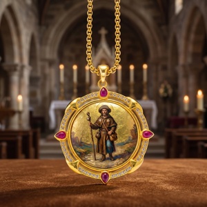 Estatua <span class=keywords><strong>de</strong></span> Santiago Apóstol, Colgante Católico <span class=keywords><strong>de</strong></span> Latón Plateado con Esmalte Rubí, Recuerdo del <span class=keywords><strong>Camino</strong></span> <span class=keywords><strong>de</strong></span> la Peregrinación <span class=keywords><strong>de</strong></span> Galicia, Regalo - Product Image 1