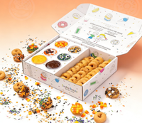 Feest Sushi Fruit Chocolade Biscuit Dessert Box Catering Verpakking Schaal Doos Scheider Saus Golfkarton Aanpasbaar