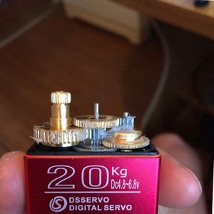 Servomoteur numérique Annimos RC 20 kg 270 degrés avec engrenages entièrement métalliques pour voitures Baja, robots et projets DIY - Product Image 3