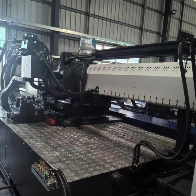 Original Haitian MA10000III Used Hydraulic Injection Molding Machine | 4411g Shot Weight, 0-2000 Working Hours