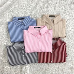 Chemisier <span class=keywords><strong>femme</strong></span> en polyester à manches longues, col en V, rayé, coupe ajustée, style décontracté, nouvelle mode automne, style transfrontalier Europe-Amérique - Product Image 2