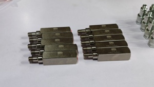 เทียบเท่ากับอุปกรณ์เสริมไฮดรอลิกของ Enerpac อะแดปเตอร์เกจวัดแรงดันไฮดรอลิก VGA-2 อุปกรณ์เสริมไฮดรอลิกแบบมือถือ - Product Image 3