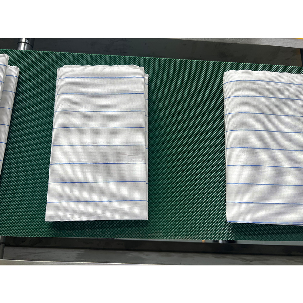 Автоматическая складная медицинская хирургическая машина для изготовления простыней