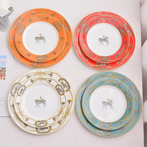 Juegos de placas de porcelana de hueso de 2 piezas con diseño de caballo europeo de lujo con descuento - Product Image 5