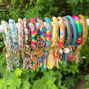 Commercio all'ingrosso di cuoio dell'unità di elaborazione nappa cerchio portachiavi donne braccialetto portachiavi <span class=keywords><strong>ragazza</strong></span> portachiavi cinturino da polso <span class=keywords><strong>regali</strong></span> di <span class=keywords><strong>natale</strong></span> - Product Image 5