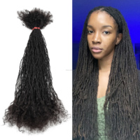 Usine de Cheveux Anna Vente à Chaud Locs Bouclés Emboîtés Cheveux au Crochet Complet Fait à la Main Assez Doux Extension de Cheveux Humains