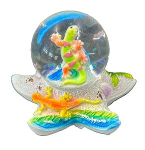 <strong>Wholesale</strong> Handmade Carved Resin Craft Souvenir <strong>Snow</strong> <strong>Globe</strong> Resin Dolphin Sea Turtle Palm Tree Starfish Crystal Resin Water <strong>Globe</strong> - Product Image 3