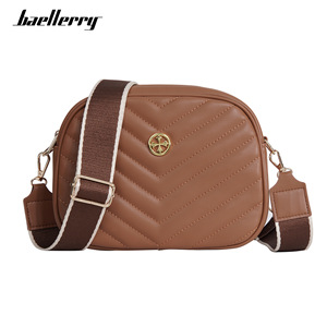 กระเป๋าสะพายข้างผู้หญิง Baellerry ทรงสี่เหลี่ยมเล็ก ป้องกันการโจรกรรม พกพาสะดวก ใช้ได้ทุกวัน สีพื้น ดีไซน์เย็บตะเข็บ รุ่นซัมเมอร์ 2025 - Product Image 5