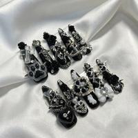 Faux Ongles à Presser en Acrylique Extra Longs Stiletto avec Breloques 3D pour Gala, Faits Main, Personnalisés, Ongles Artificiels de Luxe, Vente en Gros, Offre Spéciale