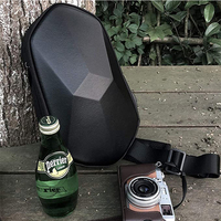 Tas Selempang EVA Hard Shell |   Tas Selempang Dada Pria Anti Air Berkualitas Tinggi dengan Pengisian Daya USB, Dapat Disesuaikan, Multi-Warna, Penutup Ritsleting