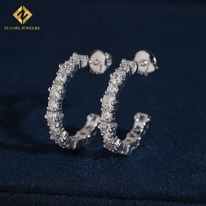 Pendientes de Lujo con Diamantes Cultivados en Laboratorio, Corte Princesa Cuadrado y Redondo, Plata 925 con Cierre de Rosca - Product Image 5