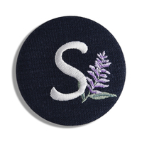 Tissu broderie Logo personnalisé lettre fleur motif simple face étain insigne rond petit miroir de poche compact
