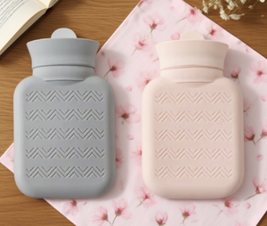 Vente en gros de sac chauffe-mains écologique et durable Mini housse en silicone Réutilisable au <span class=keywords><strong>micro</strong></span>-ondes Flanelle mignonne <span class=keywords><strong>bouillotte</strong></span> en <span class=keywords><strong>peluche</strong></span> - Product Image 2