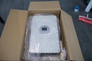 Cho deye mặt trời lai năng lượng mặt trời hệ thống biến tần SG04LP3-EU 5KW đến 12KW Ba đầu ra IP65 bảo vệ 6KW wifi thông tin liên lạc - Product Image 5